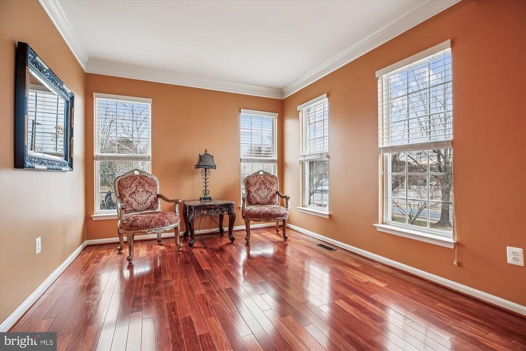 Image 9 of property listing at 14212 SCHAEFFER RD, Germantown, MD 20874