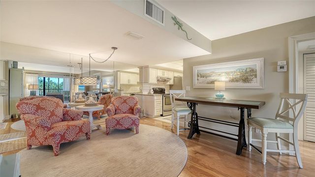 6124 43RD STREET W 208A, Bradenton, FL 34210