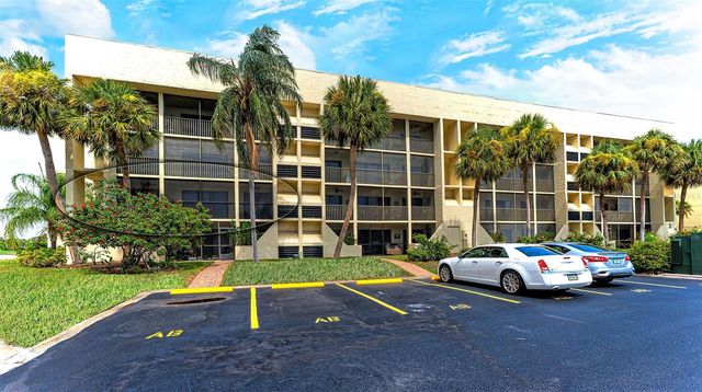 6124 43RD STREET W 208A, Bradenton, FL 34210