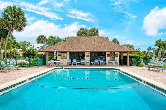 6124 43RD STREET W 208A, Bradenton, FL 34210