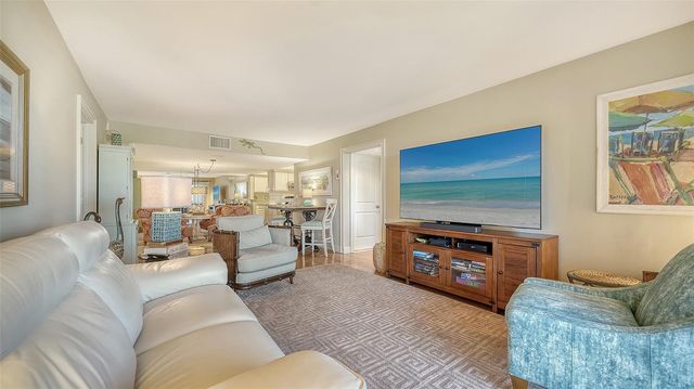 6124 43RD STREET W 208A, Bradenton, FL 34210