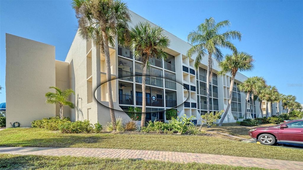 6124 43RD STREET W 208A, Bradenton, FL 34210