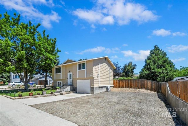 4674 S Joseph Ave, Boise, ID 83709