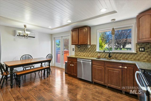4674 S Joseph Ave, Boise, ID 83709