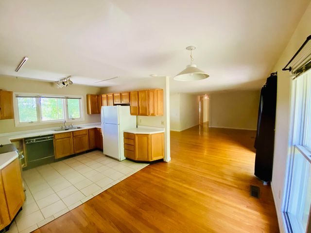625 Mississippi Avenue, Signal Mountain, TN 37377