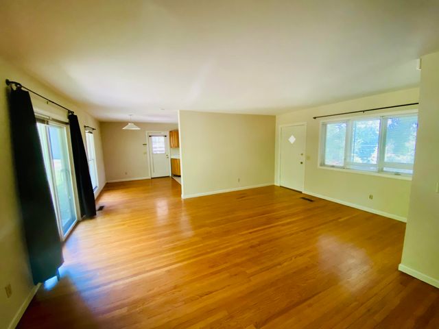 625 Mississippi Avenue, Signal Mountain, TN 37377