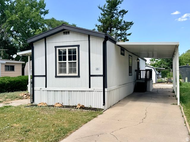820 W BIG MOUNTAIN DR, Taylorsville, UT 84123
