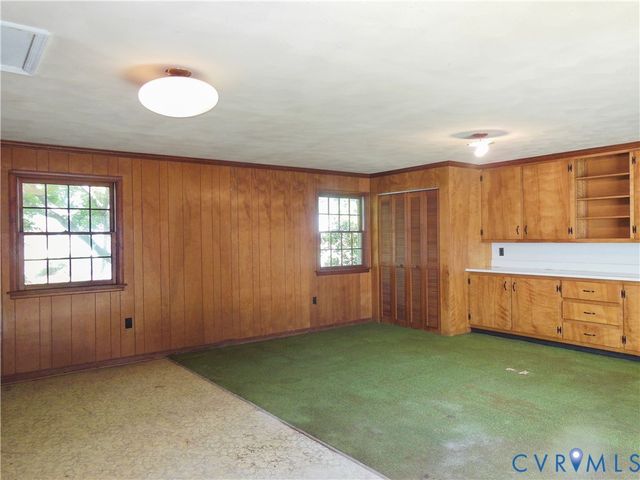 8218 Overbury Rd, Henrico, VA 23227