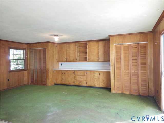 8218 Overbury Rd, Henrico, VA 23227