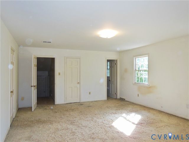8218 Overbury Rd, Henrico, VA 23227