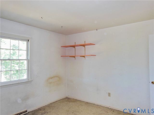 8218 Overbury Rd, Henrico, VA 23227