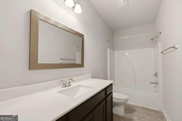 2228 Lakeview Bend Way, Buford, GA 30519