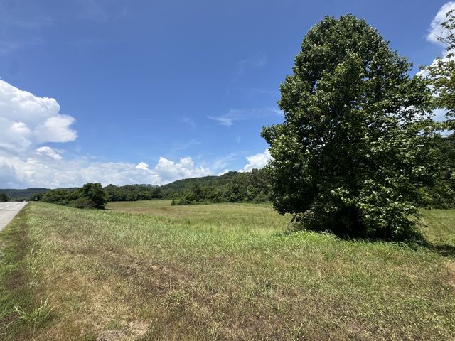 3473 N Grundy Quarles Hwy, Gainesboro, TN 38562