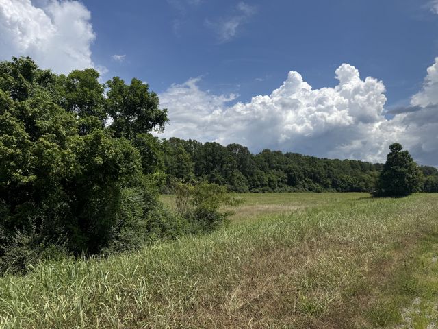 3473 N Grundy Quarles Hwy, Gainesboro, TN 38562