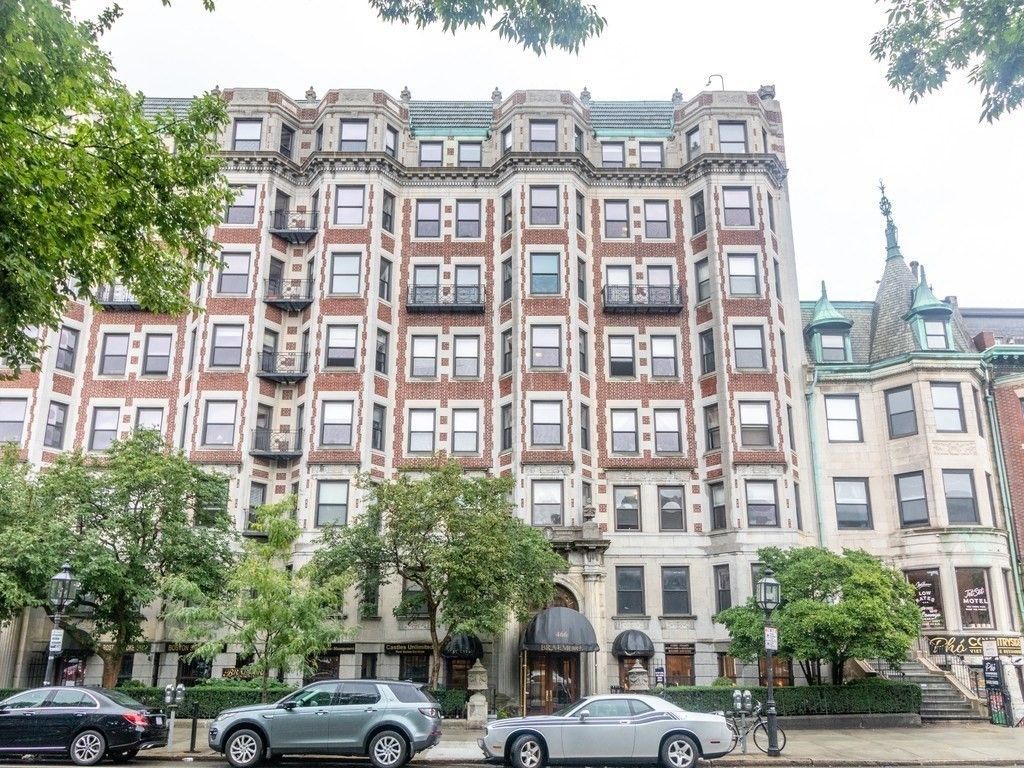466 Commonwealth Ave 503, Boston, MA 02215