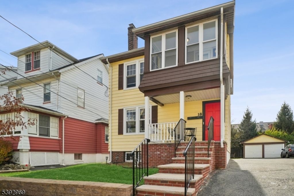 18 Boyden Pkwy South, Maplewood Twp., NJ 07040