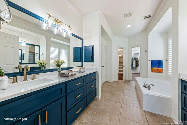 1737 Oak Wind, New Braunfels, TX 78132