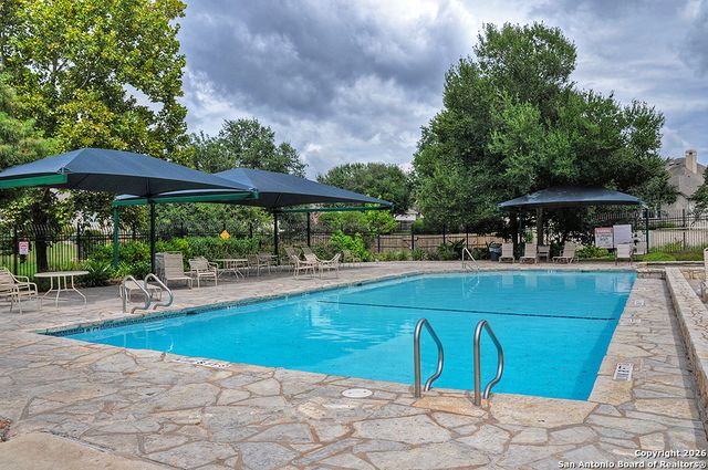 1737 Oak Wind, New Braunfels, TX 78132