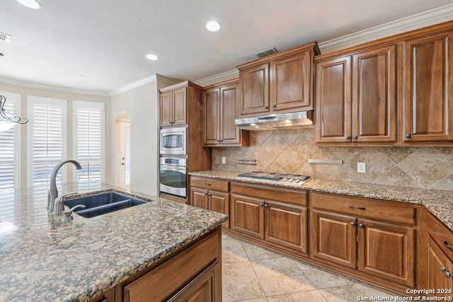 1737 Oak Wind, New Braunfels, TX 78132