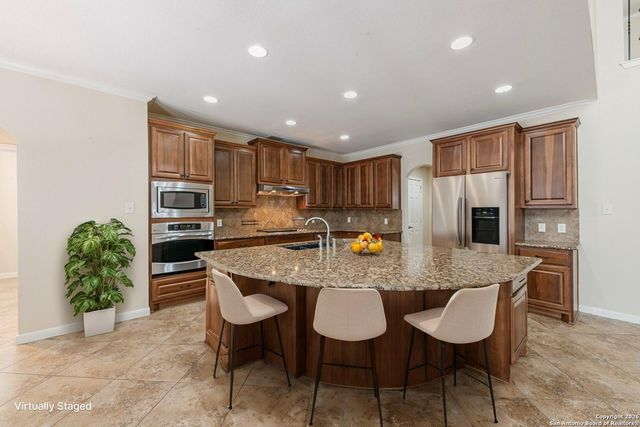 1737 Oak Wind, New Braunfels, TX 78132