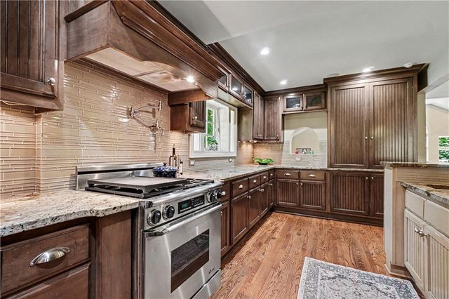 2022 Westminster Way NE, Atlanta, GA 30307