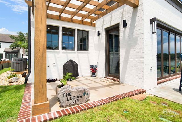 873 Inlet Circle, Gulf Shores, AL 36542