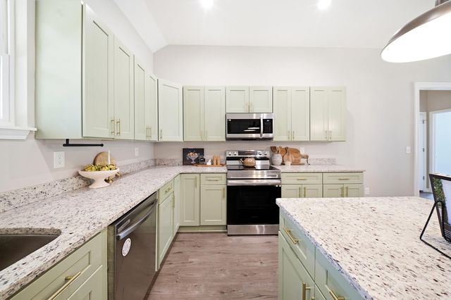 329 Woodley Road, Spartanburg, SC 29306