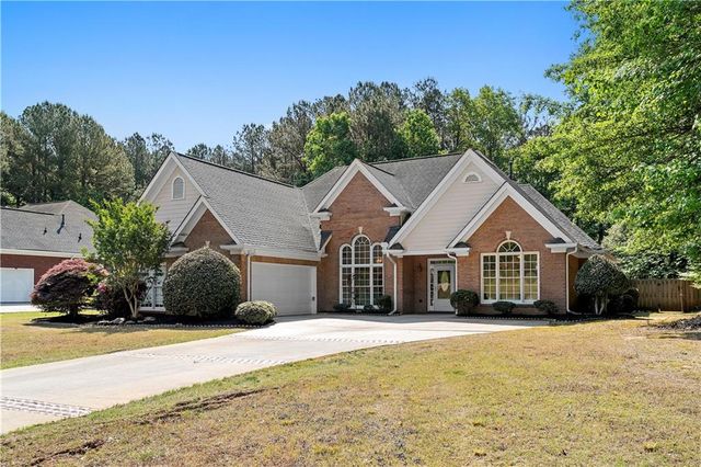 681 Templeton Drive, Loganville, GA 30052