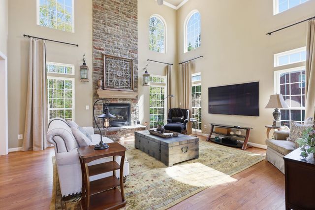 4590 SPRING RUN RD, Warrenton, VA 20187