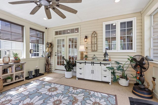 4590 SPRING RUN RD, Warrenton, VA 20187