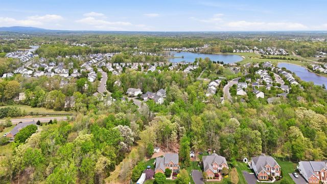 4590 SPRING RUN RD, Warrenton, VA 20187
