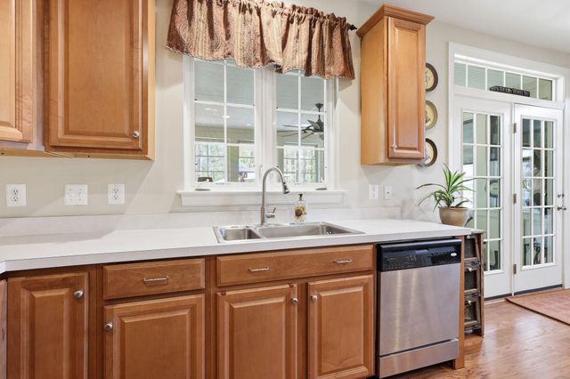 4590 SPRING RUN RD, Warrenton, VA 20187