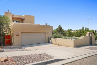 2925 PUEBLO TSANKAWI, Santa Fe, NM 87057