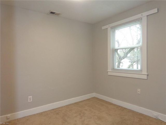 307 W Little Creek Rd Apt B, Norfolk, VA 23505