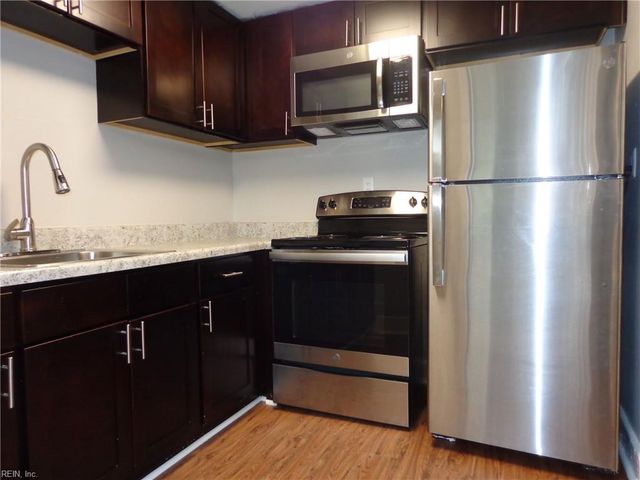 307 W Little Creek Rd Apt B, Norfolk, VA 23505