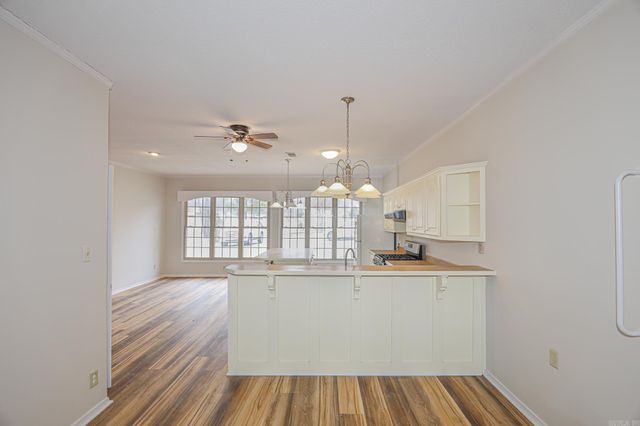 2521 NORTHSHORE, Benton, AR 72015