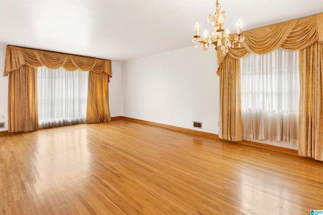 6536 CHEROKEE DRIVE, Fairfield, AL 35064