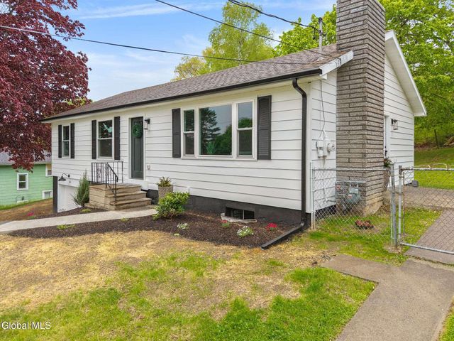 34 Wolfert Avenue, Menands, NY 12204