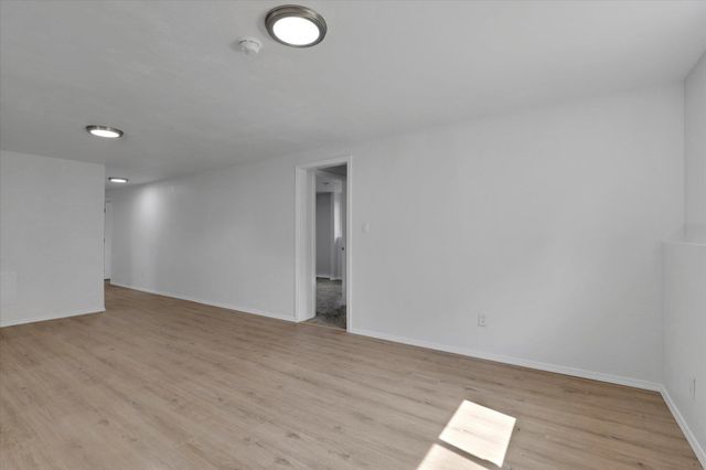 207 N McAvoy Ave, Newport, WA 99156