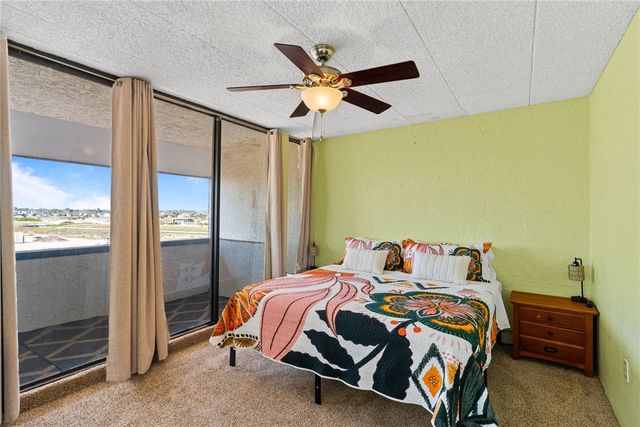 14401 Commodores Dr 201, Corpus Christi, TX 78418