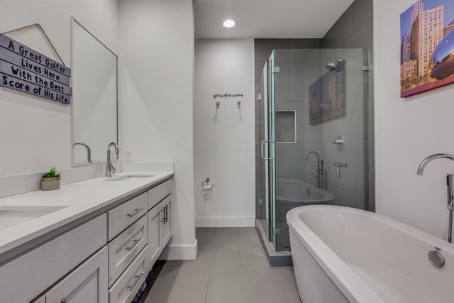 5602 Lindell Avenue D, Dallas, TX 75206