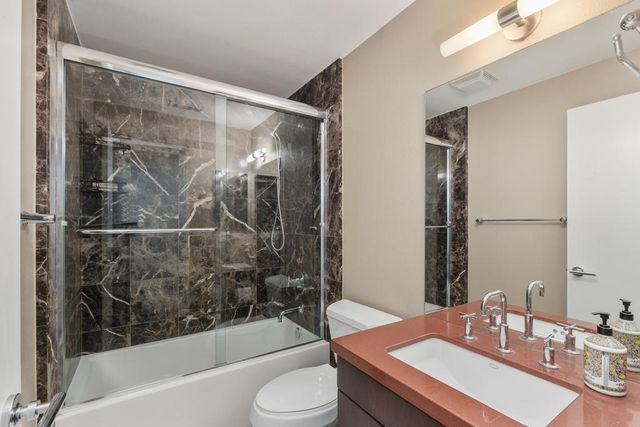 780 E Palm Canyon Drive 202, Palm Springs, CA 92262