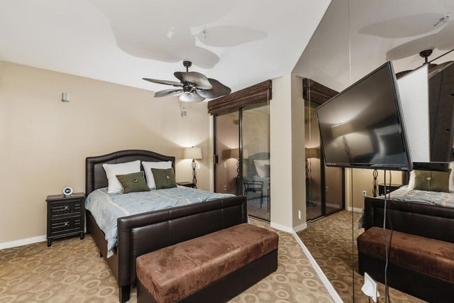 780 E Palm Canyon Drive 202, Palm Springs, CA 92262
