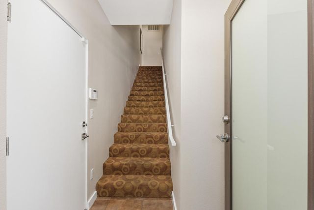 780 E Palm Canyon Drive 202, Palm Springs, CA 92262