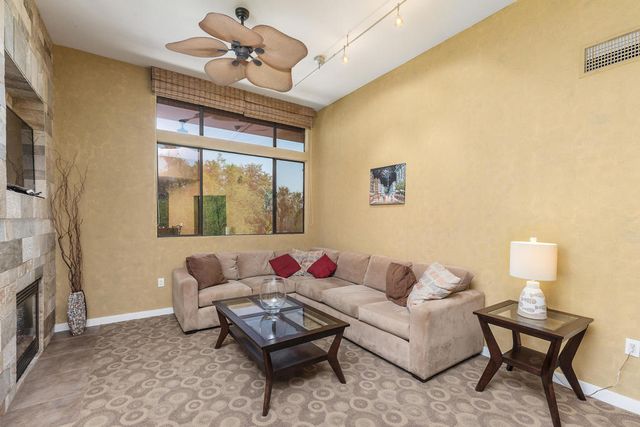 780 E Palm Canyon Drive 202, Palm Springs, CA 92262