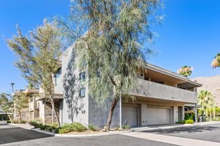 780 E Palm Canyon Drive 202, Palm Springs, CA 92262