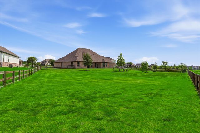 3409 Westhill Circle, Northlake, TX 76247