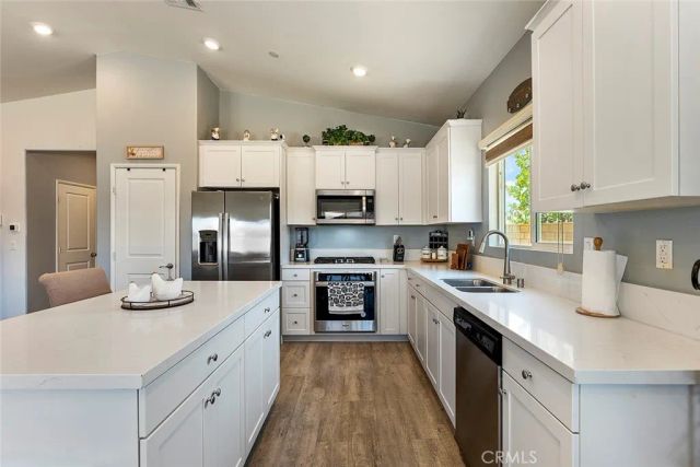 28473 Pinon Court, Winchester, CA 92596