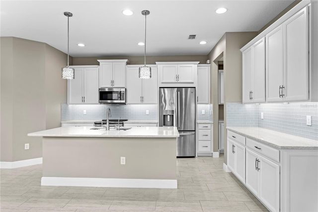 5630 GRAND SONATA AVENUE, Lutz, FL 33558