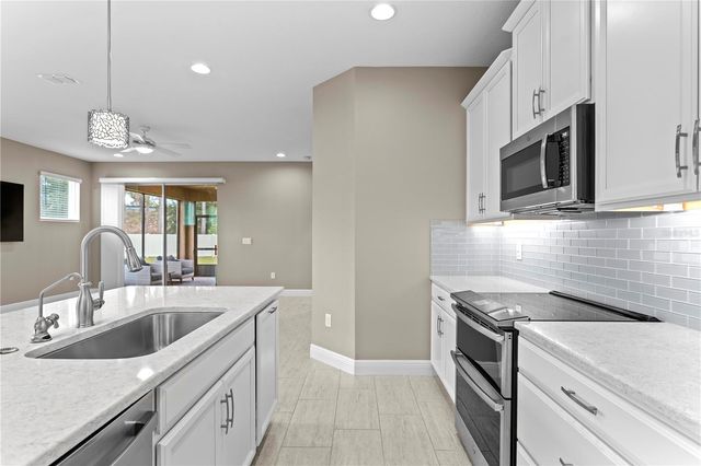 5630 GRAND SONATA AVENUE, Lutz, FL 33558